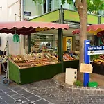 Ste Maxime Proximité Bord De *