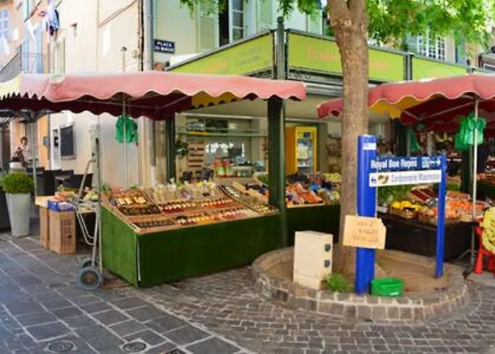 Ste Maxime Proximite Bord De *